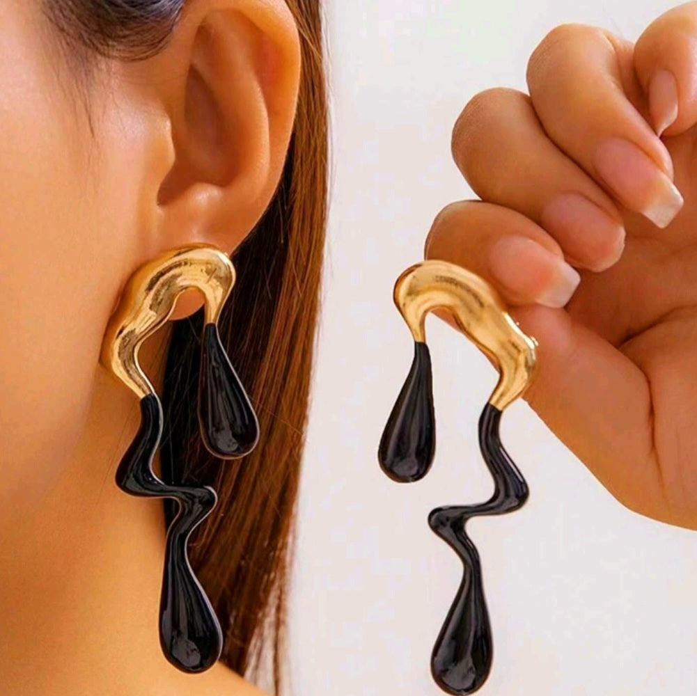 Waterdrop Irregular Earrings