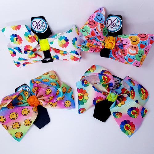 XQF Smile Pop It Bows