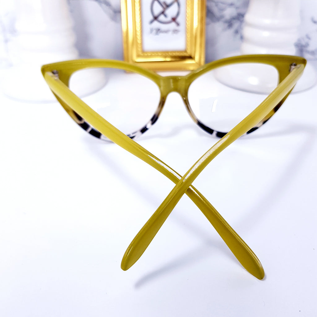 QT Sheri  Sunglasses