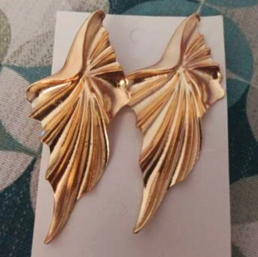 Elegantly Folded Earings