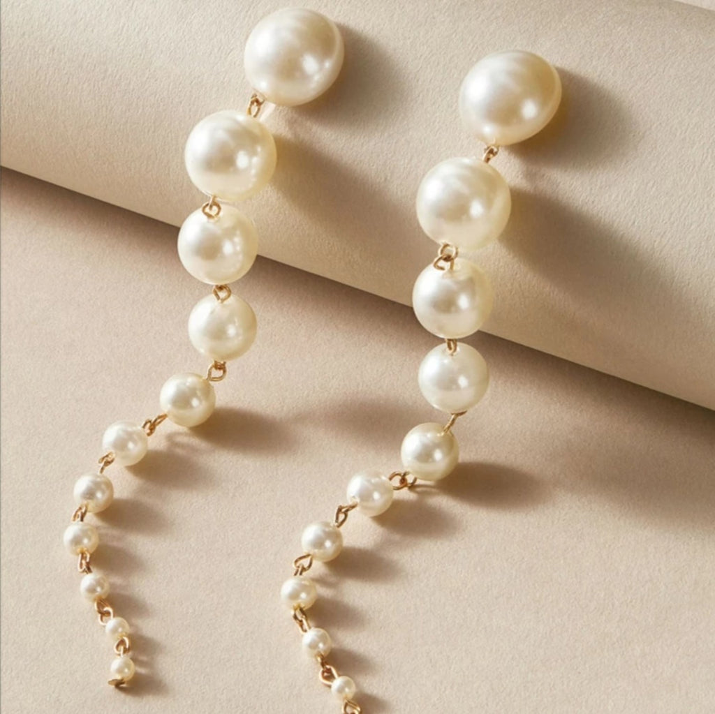 Pearl Link Earring