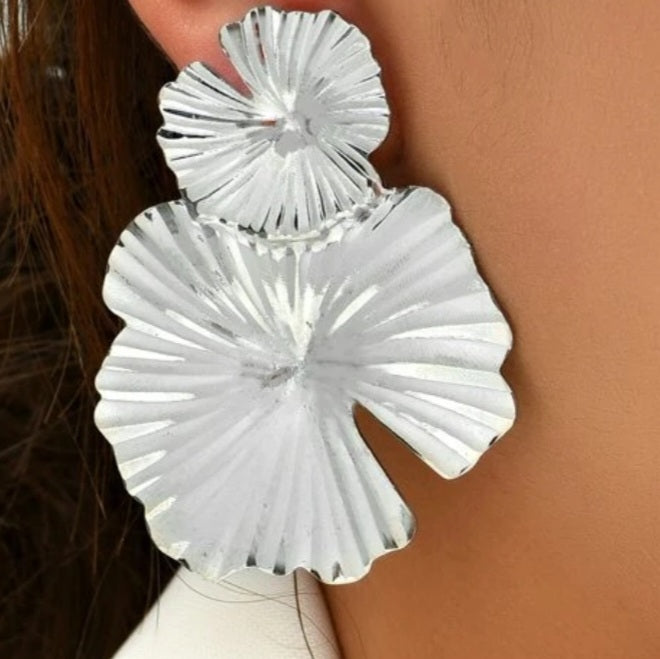 Open Petals Earrings